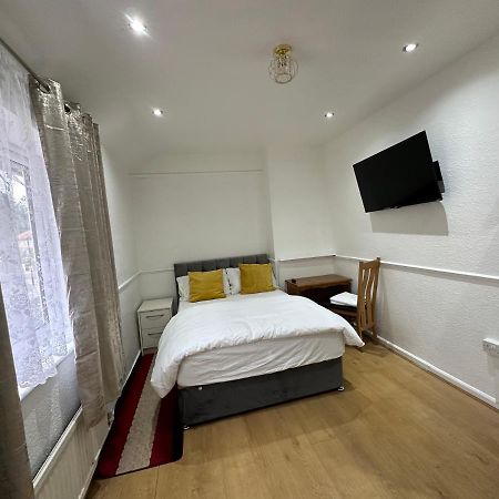 Keedonwood Road Bromley, Rooms With Free Wifi Exterior foto
