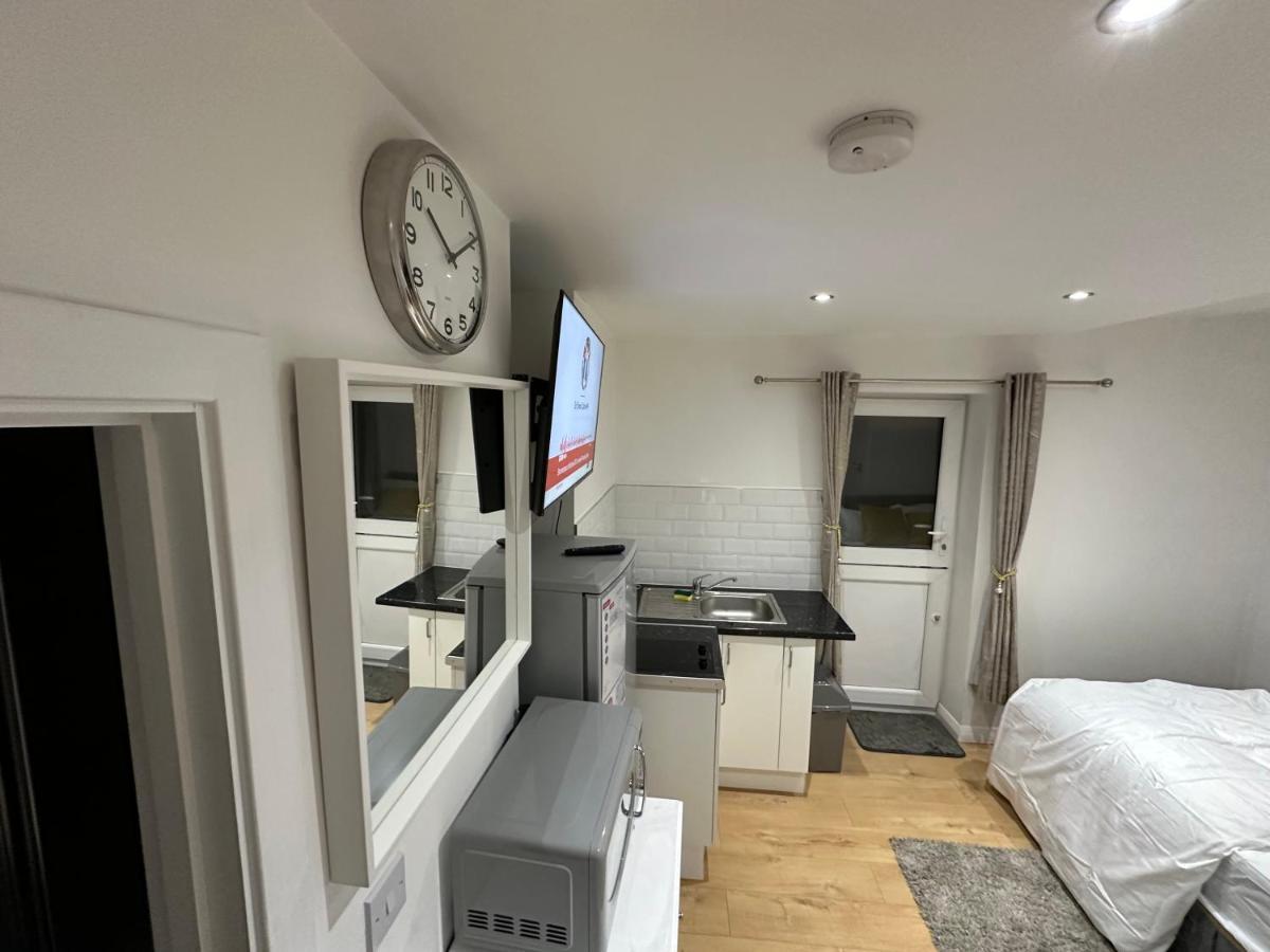 Keedonwood Road Bromley, Rooms With Free Wifi Exterior foto