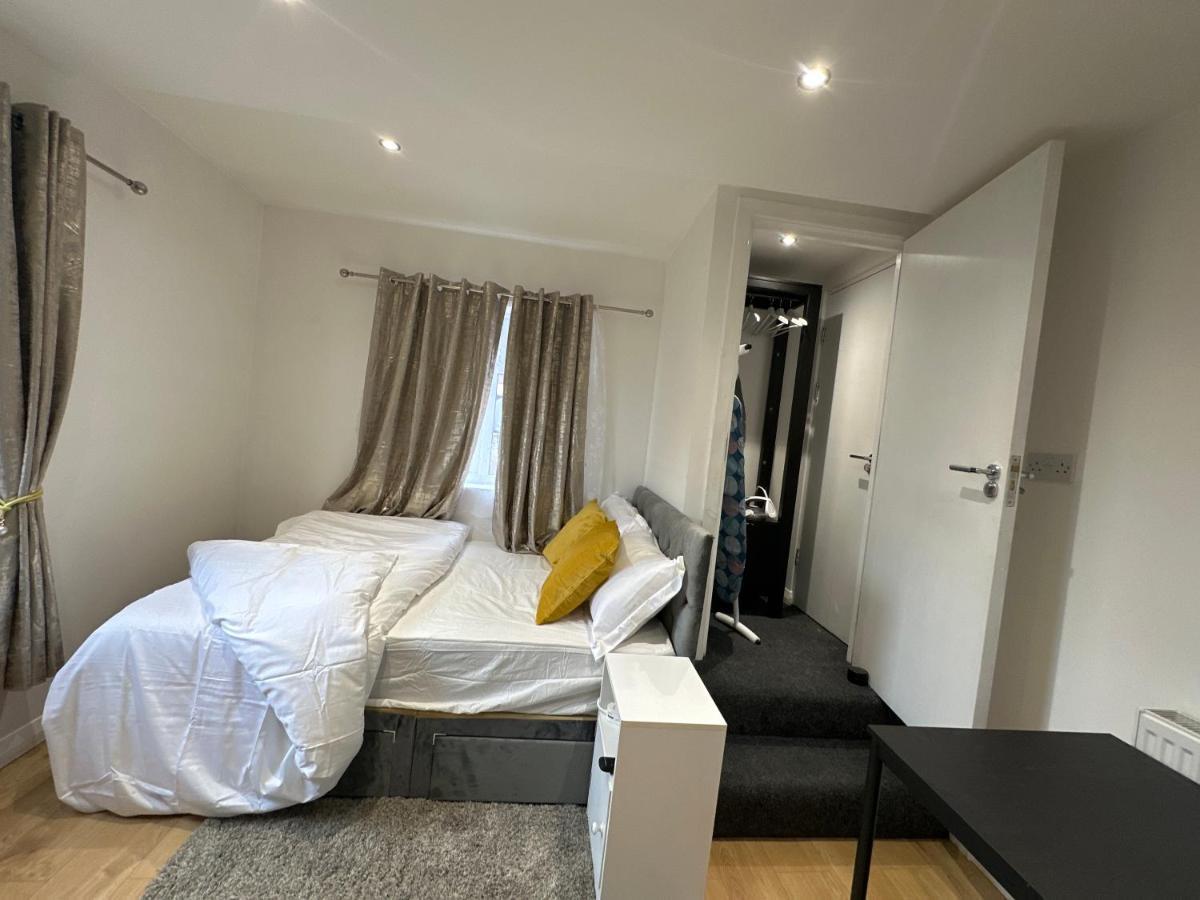 Keedonwood Road Bromley, Rooms With Free Wifi Exterior foto