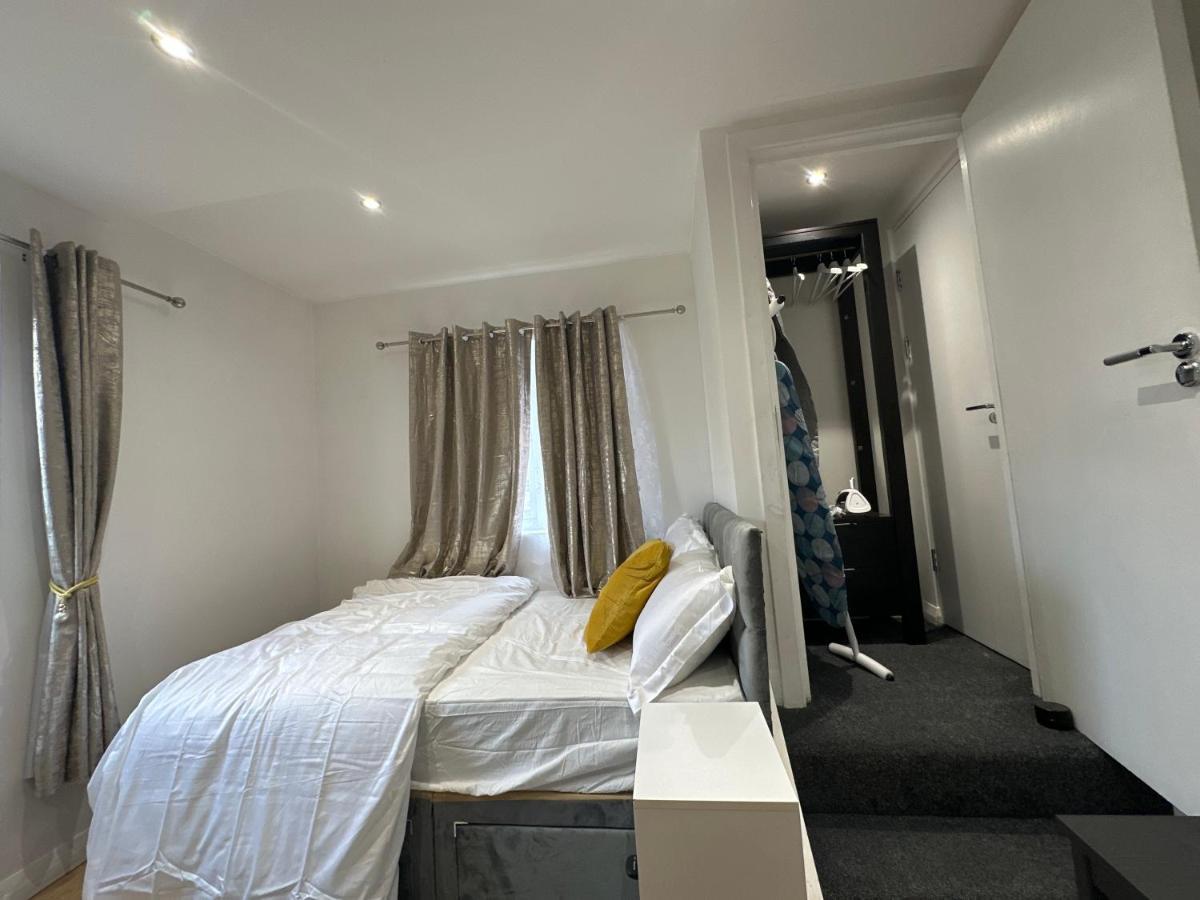 Keedonwood Road Bromley, Rooms With Free Wifi Exterior foto