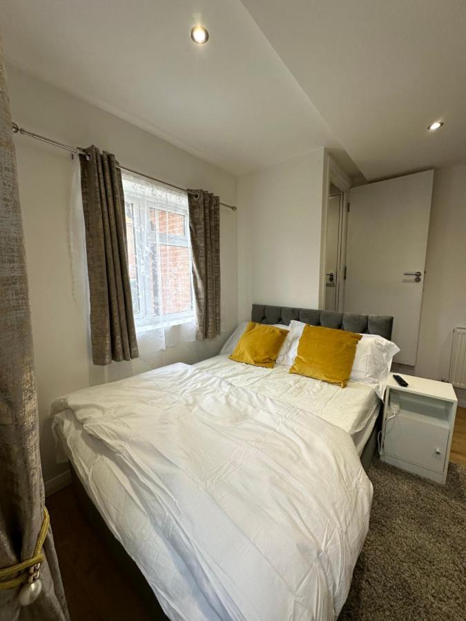 Keedonwood Road Bromley, Rooms With Free Wifi Exterior foto