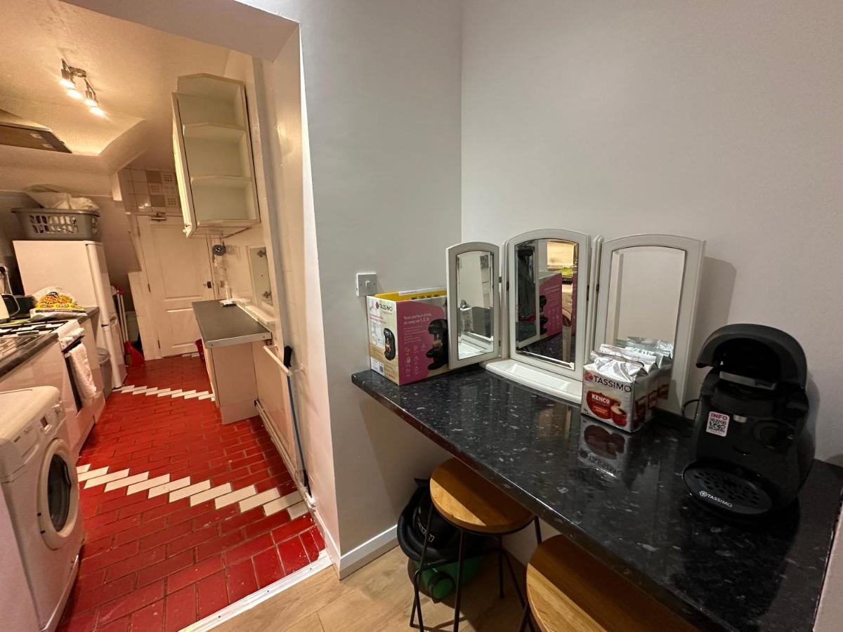 Keedonwood Road Bromley, Rooms With Free Wifi Exterior foto
