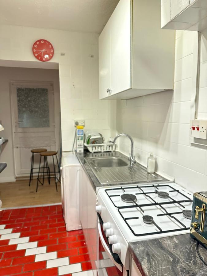 Keedonwood Road Bromley, Rooms With Free Wifi Exterior foto